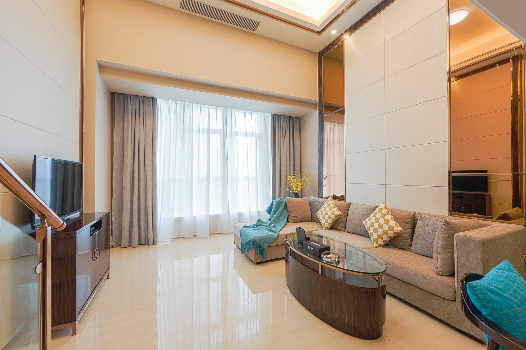 Waifiden Duplex Hotel Apartment Zhongyong Jinyu Branch-Free Shuttle Bus During The Canton Fair ภายนอก รูปภาพ