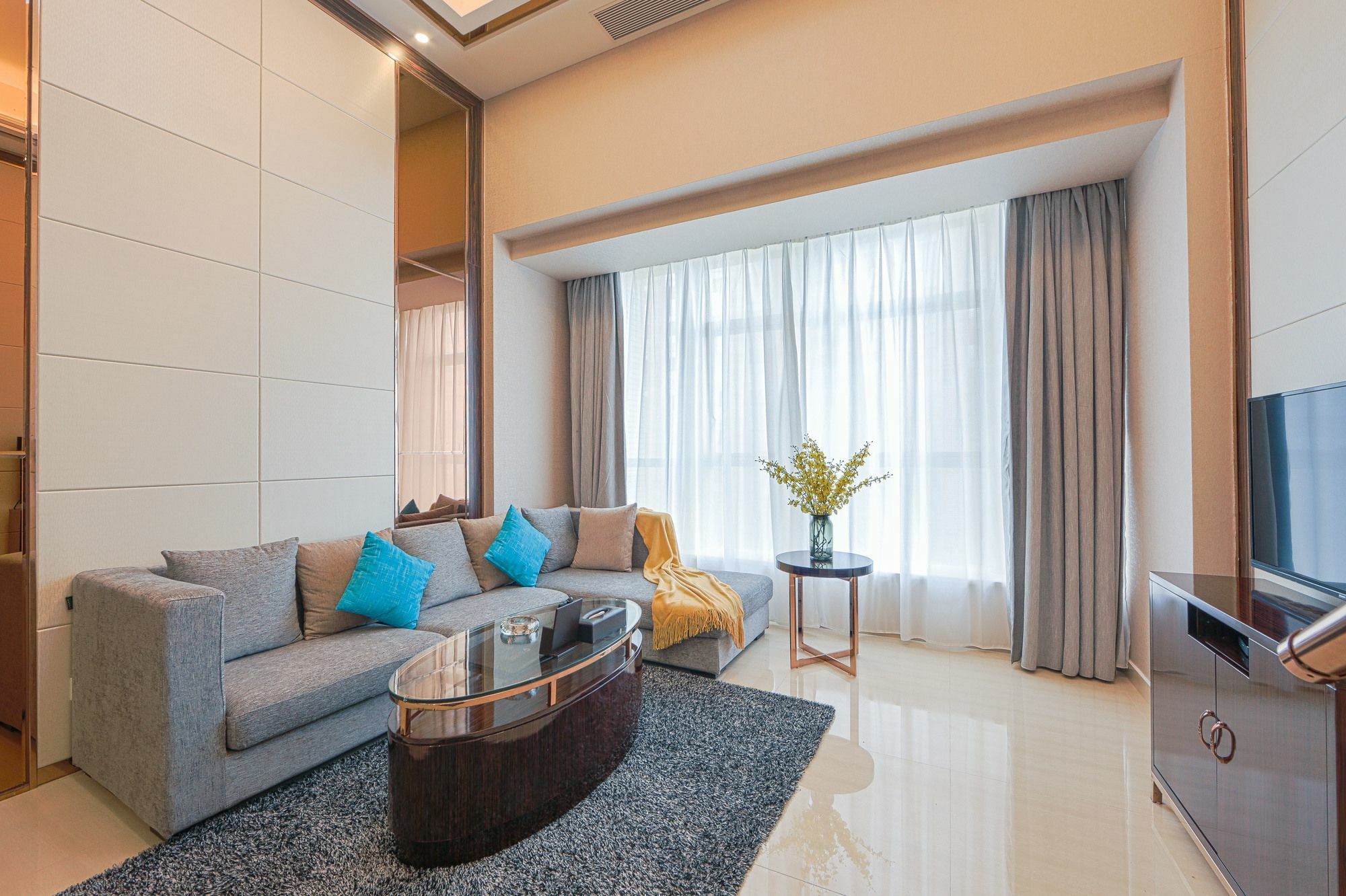 Waifiden Duplex Hotel Apartment Zhongyong Jinyu Branch-Free Shuttle Bus During The Canton Fair ภายนอก รูปภาพ