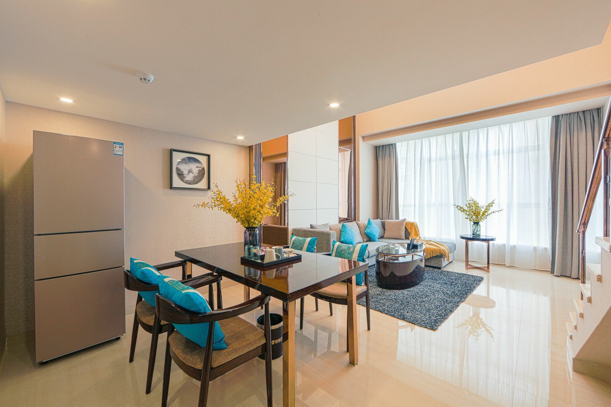 Waifiden Duplex Hotel Apartment Zhongyong Jinyu Branch-Free Shuttle Bus During The Canton Fair ภายนอก รูปภาพ